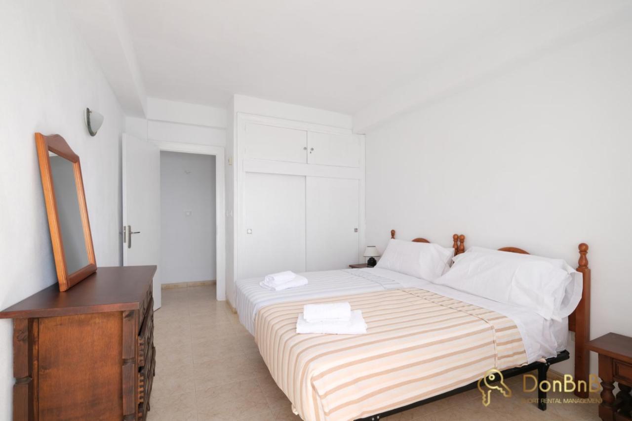 Apartamento Con Piscina En La Primera Linea De Playa De ฟูเอนฮิโรลา ภายนอก รูปภาพ