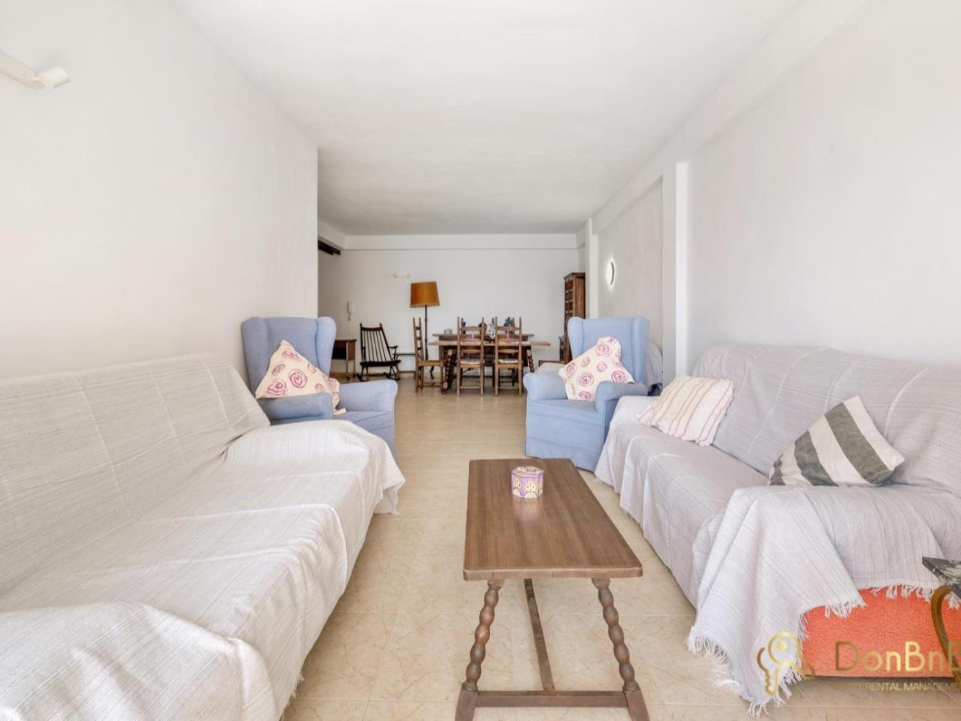 Apartamento Con Piscina En La Primera Linea De Playa De ฟูเอนฮิโรลา ห้อง รูปภาพ
