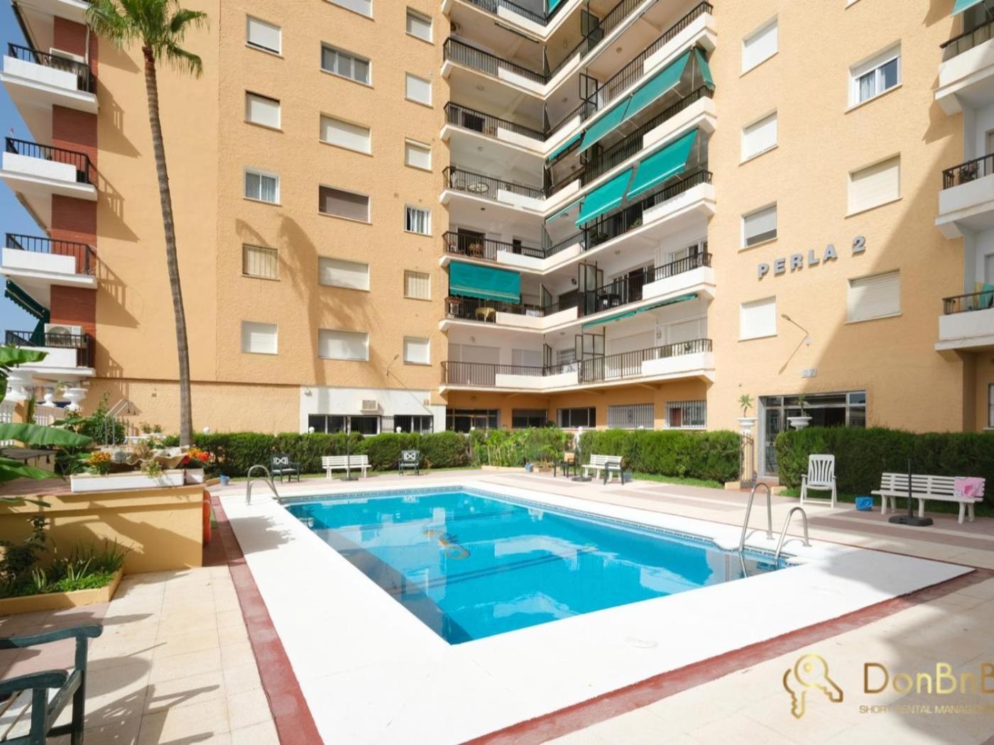 Apartamento Con Piscina En La Primera Linea De Playa De ฟูเอนฮิโรลา ห้อง รูปภาพ