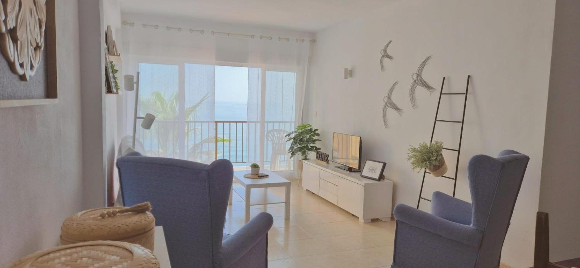 Apartamento Con Piscina En La Primera Linea De Playa De ฟูเอนฮิโรลา ภายนอก รูปภาพ